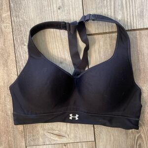 Under Armour 36C Fitted Sports Bra Black